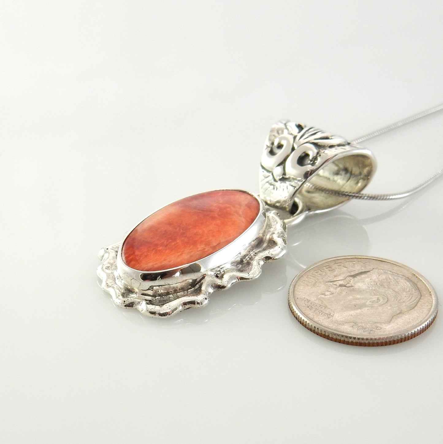 Sterling Silver Spiny Oyster Handmade Pendant, Beautiful silver reddish spiny oyster drop pendant, spiny oyster southwestern silver pendant - DeSantis