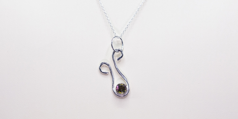 Urn Pendants in Sterling Silver: A Graceful Way to Remember