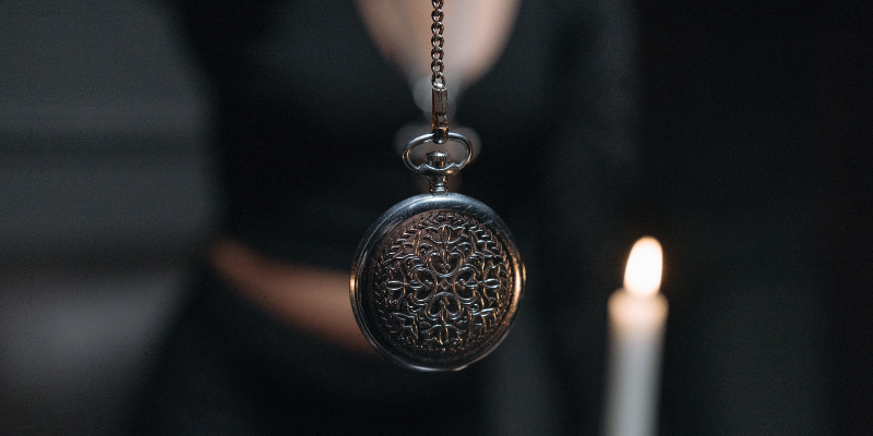 Honoring Loved Ones Through Elegant Urn Pendants