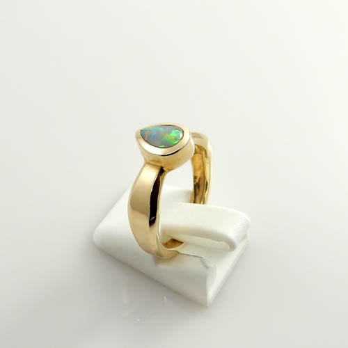 14kt Gold Australian Opal Inlay Ring - DeSantis