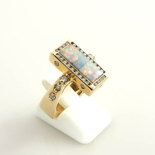 14kt Gold Brazilian Opal Diamond Ring - DeSantis