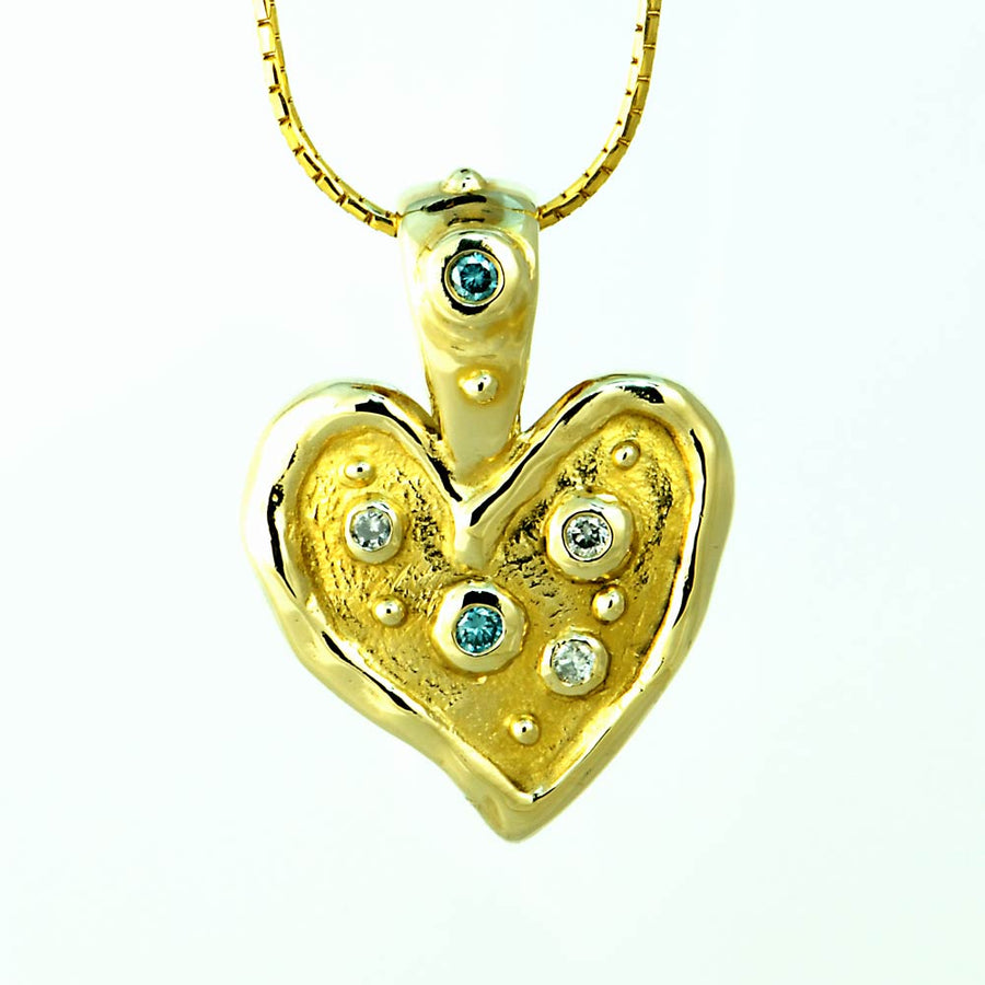 14kt Gold Diamond Heart Gold Pendant - DeSantis