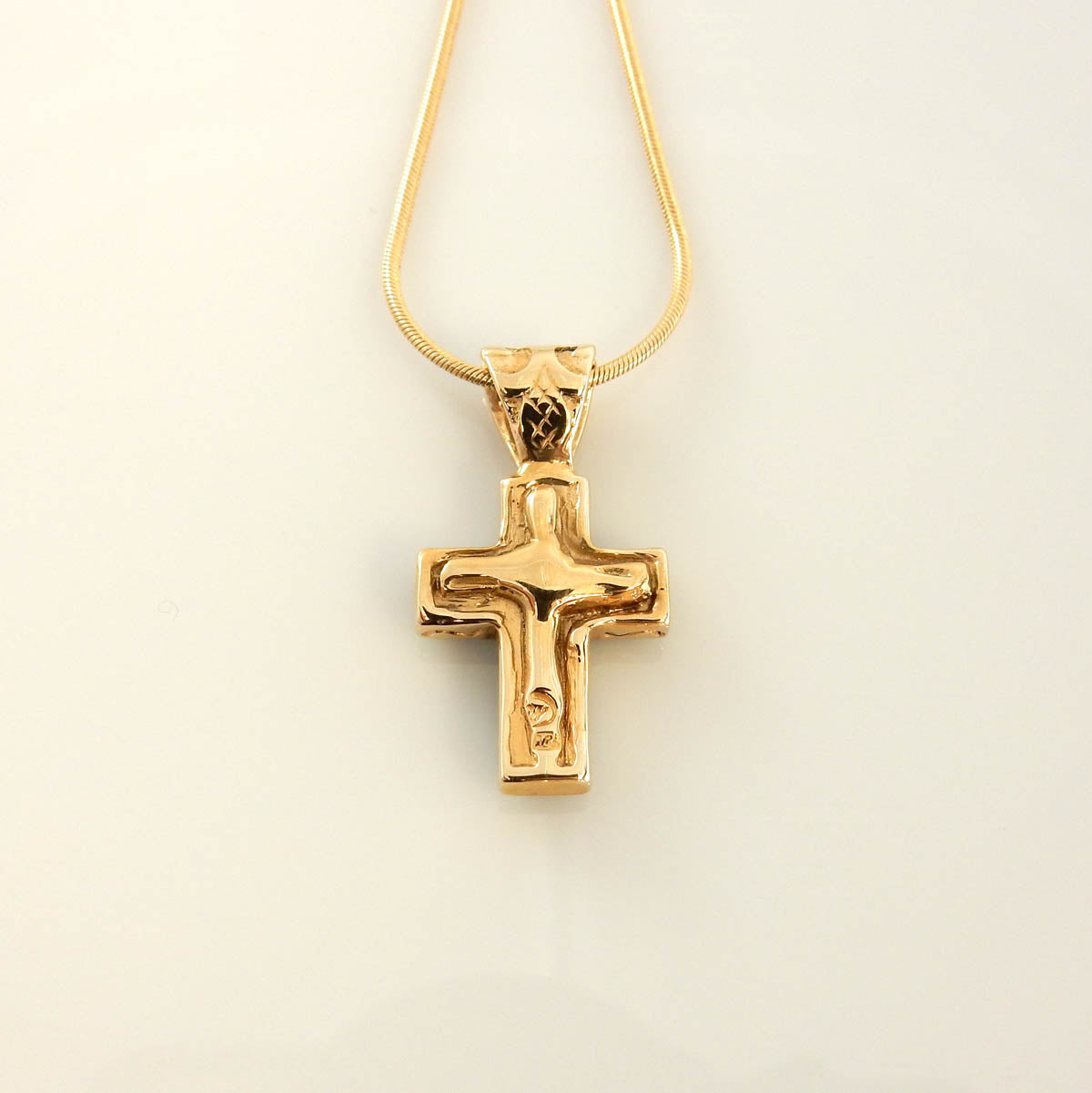 14kt Gold Turquoise Onyx Inlay Cross Pendant - DeSantis