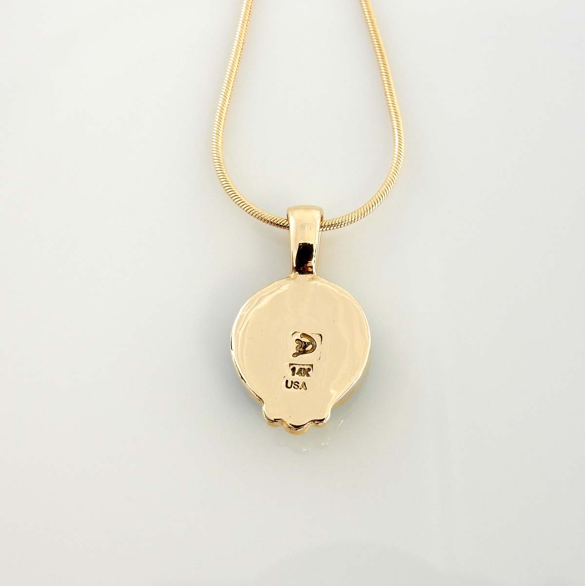 14kt Yellow Gold Turquoise Inlay Round Pendant - DeSantis