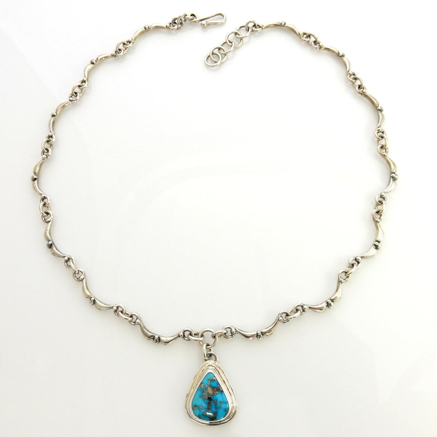 Beautiful Adjustable 19.5" Inch Handmade Sterling Silver Blue Kingman Turquoise Necklace - DeSantis