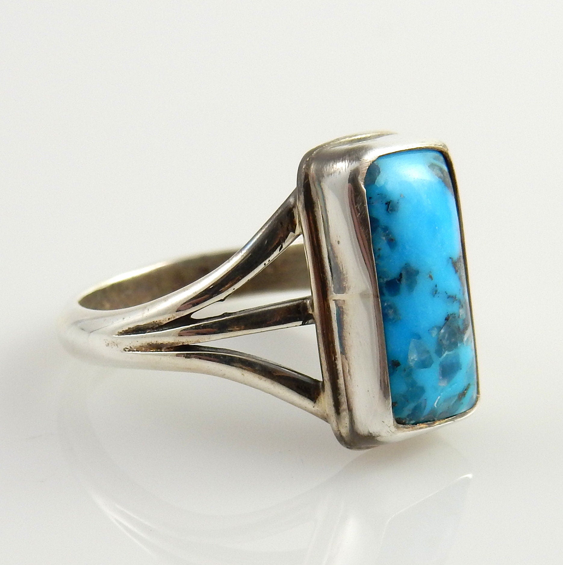 Beautiful unique natural turquoise .925 silver ring, blue turquoise ring, Handmade Sterling Silver Blue Kingman Turquoise Ring Size 7.5 - DeSantis