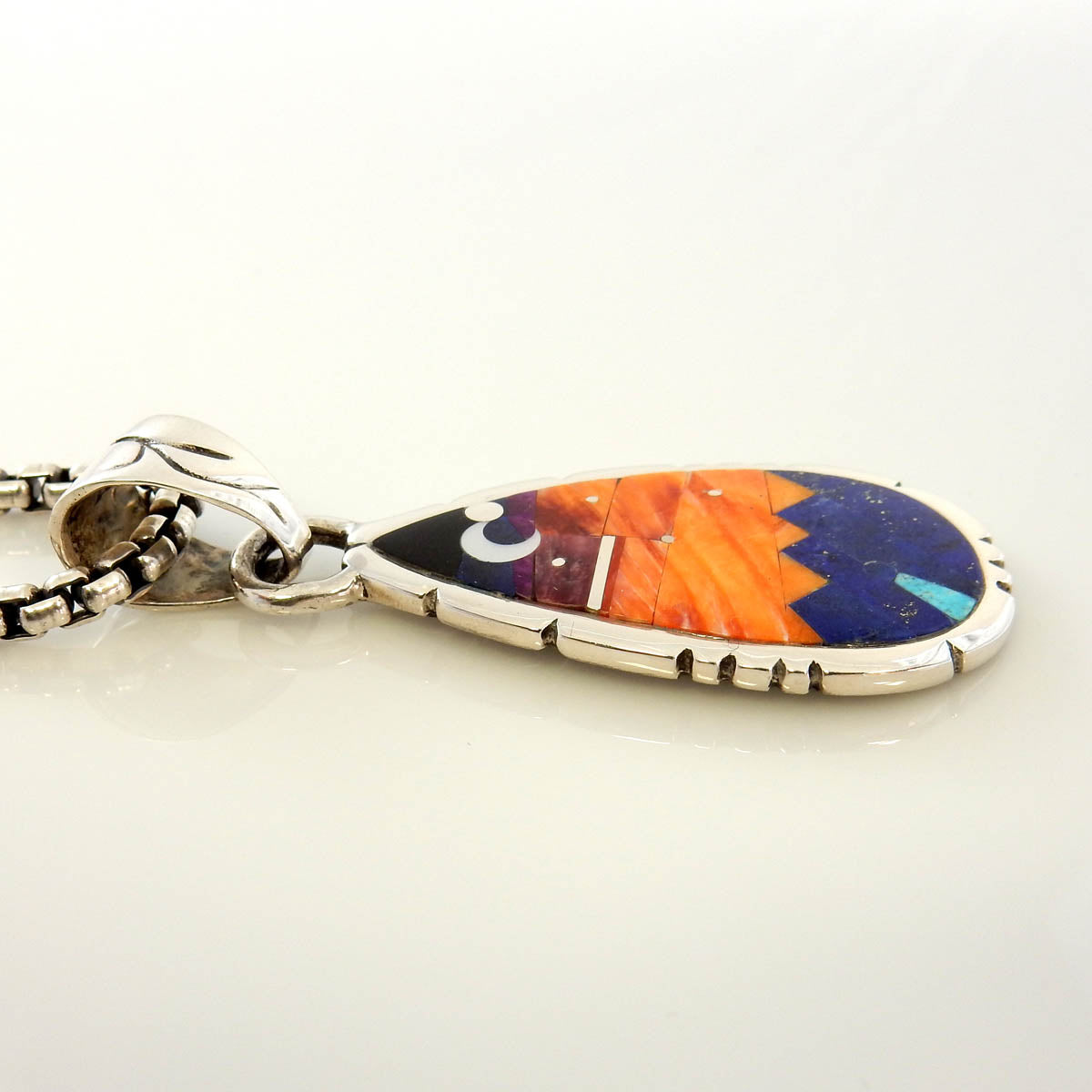 Sterling Silver Spiny Oyster Sunset Moon Inlay Pendant - DeSantis