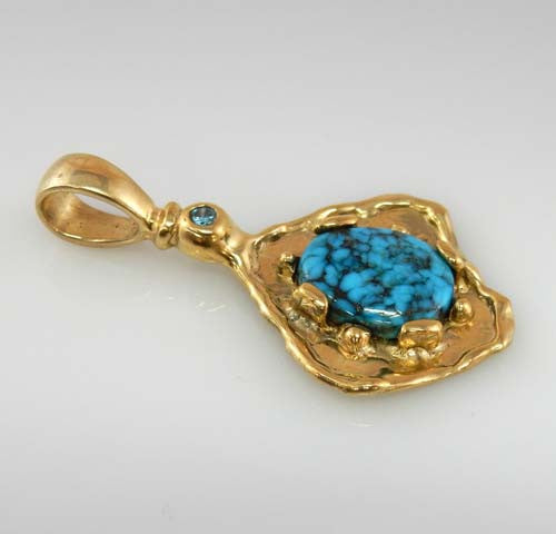 14kt yellow gold turquoise diamond pendant