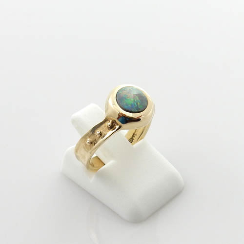 14kt Gold Australian Opal Inlay Ring Size 5.25