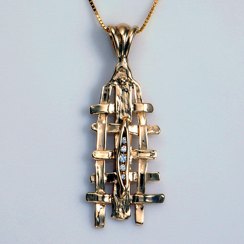 14kt gold diamond weave pendant